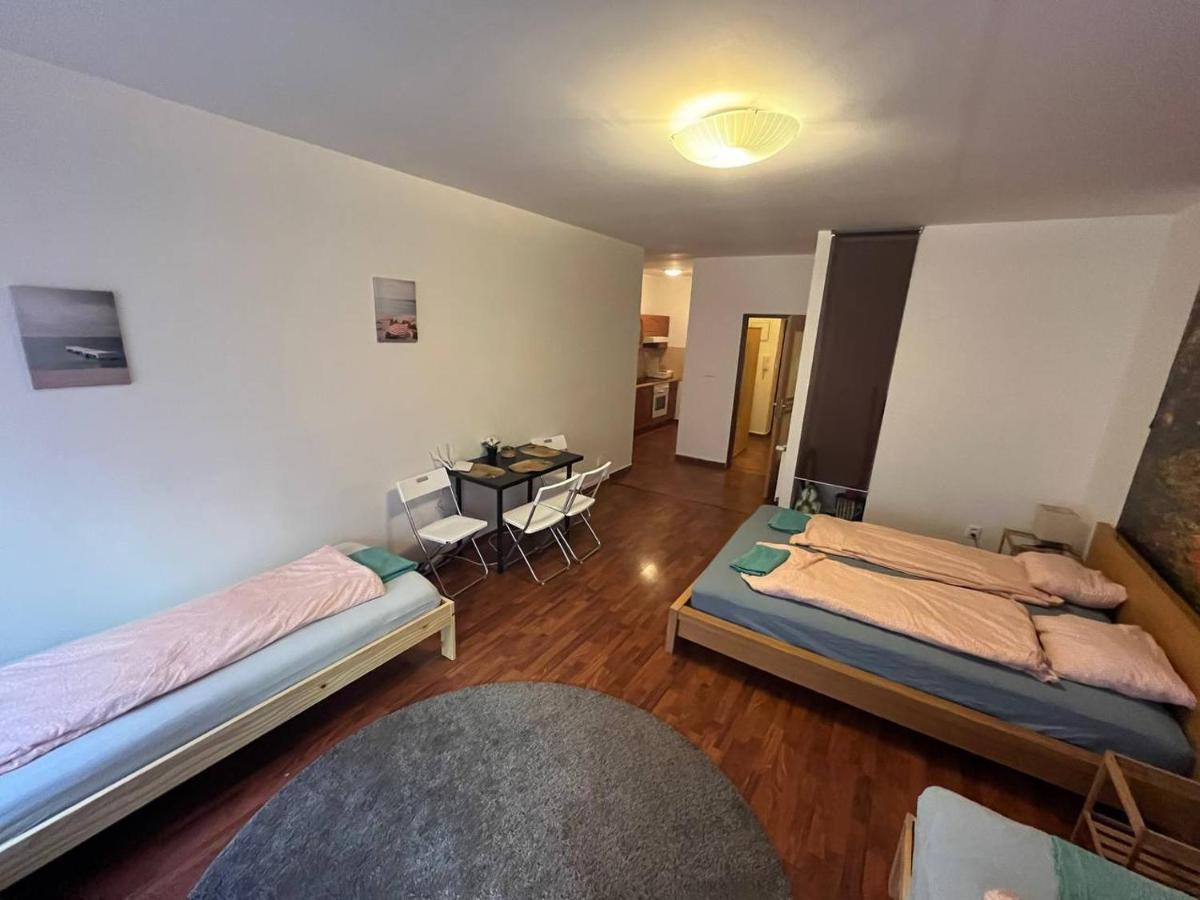 Apartments Spolkova Brünn  Kültér fotó